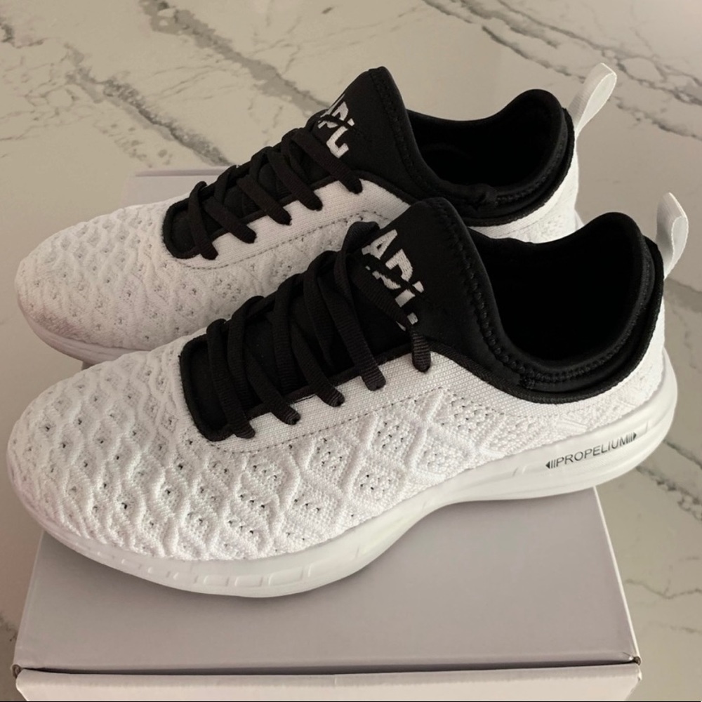 APL Techloom Phantom white/black/grey glow